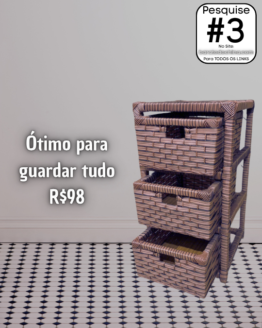 Divisória de gaveta em formato de colmeia de tecido, com compartimentos organizando pequenas peças de roupa íntima. Ideal armarinho para organizar o banheiro.